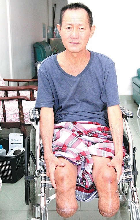 失去双脚的马顺隆希望， 民眾能捐一双义肢给他， 好让他自力更生，养活自己。
