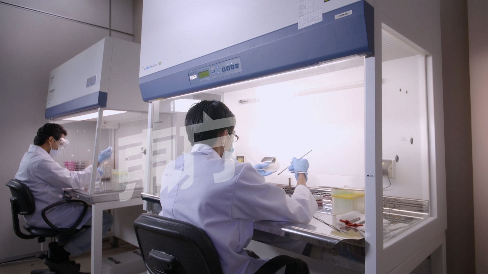 全宇工业有限公司位于马来西亚工艺大学的研究中心，让学生在无菌的环境下研发不同的微生物益菌。 受访者提供