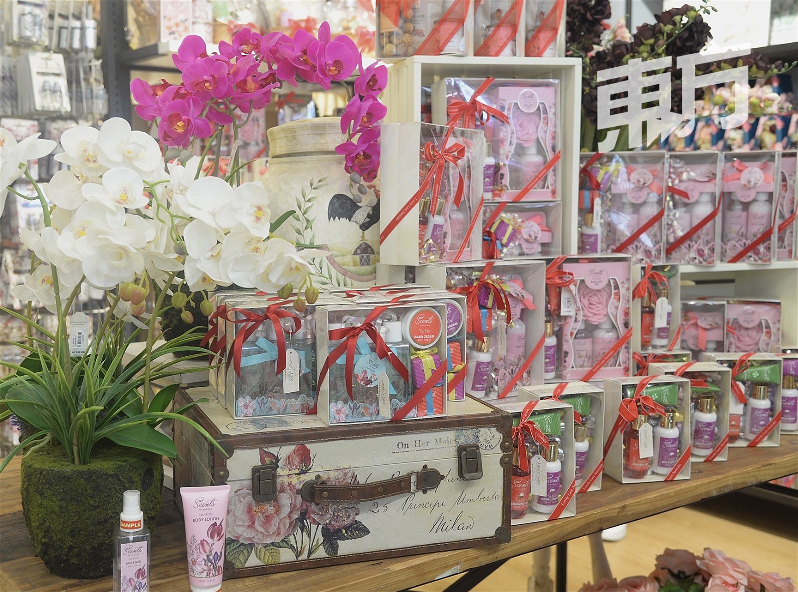 Scents是Lovely Lace的香氛精油系列，广受顾客喜爱，是品牌的主打产品之一。
