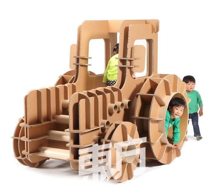 环保玩具Tsuchinoco除了供玩耍，主体之间的空隙也能作为收纳和储物用途，功能多元。
