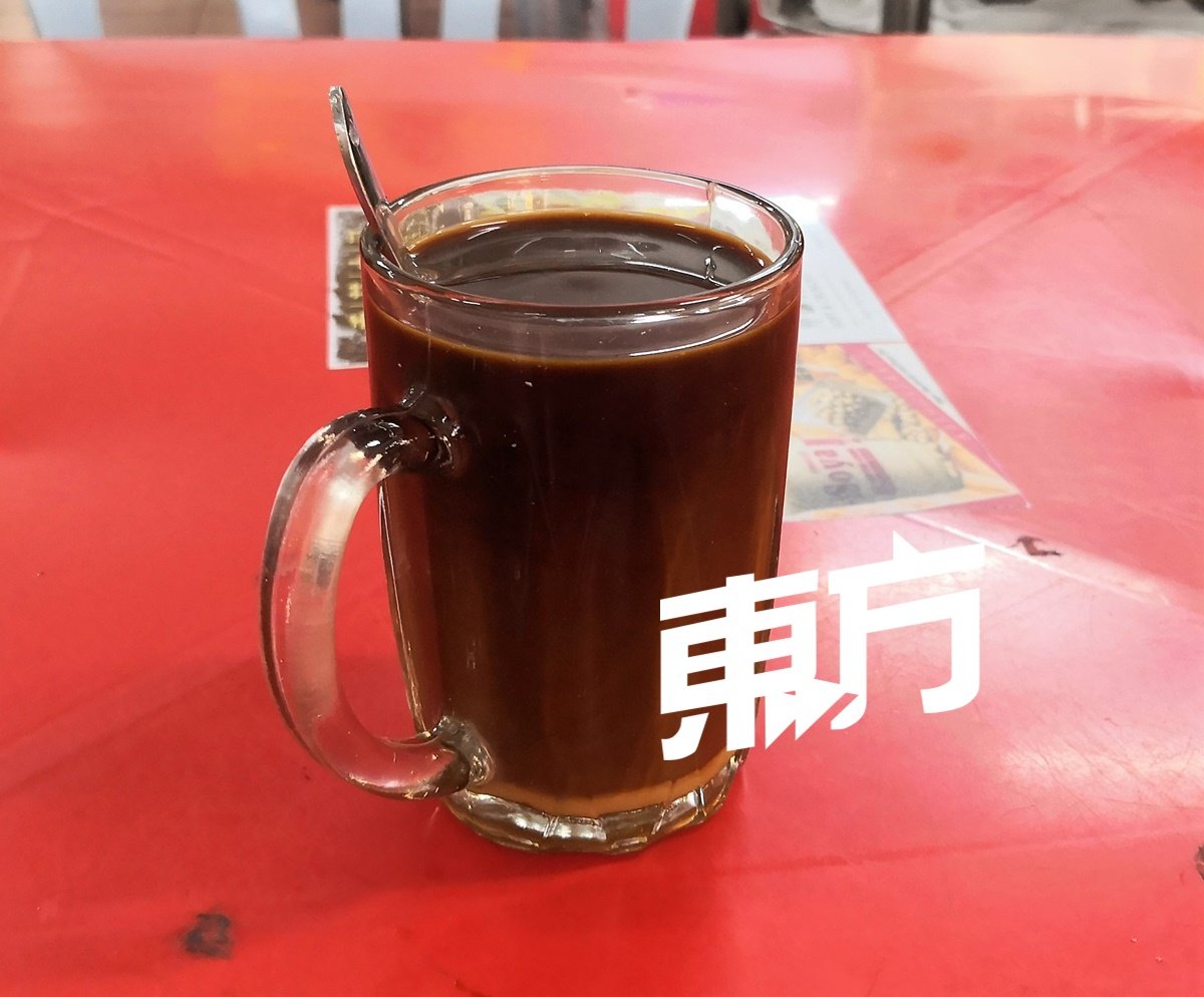 物价格上涨之际，昇记咖啡餐室的茶水价格相对便宜许多，一杯大杯好喝香浓的咖啡仅售1令吉70仙。