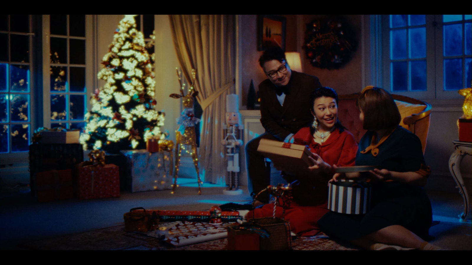 《圣诞老人没上班》是Astro首次推出圣诞歌。