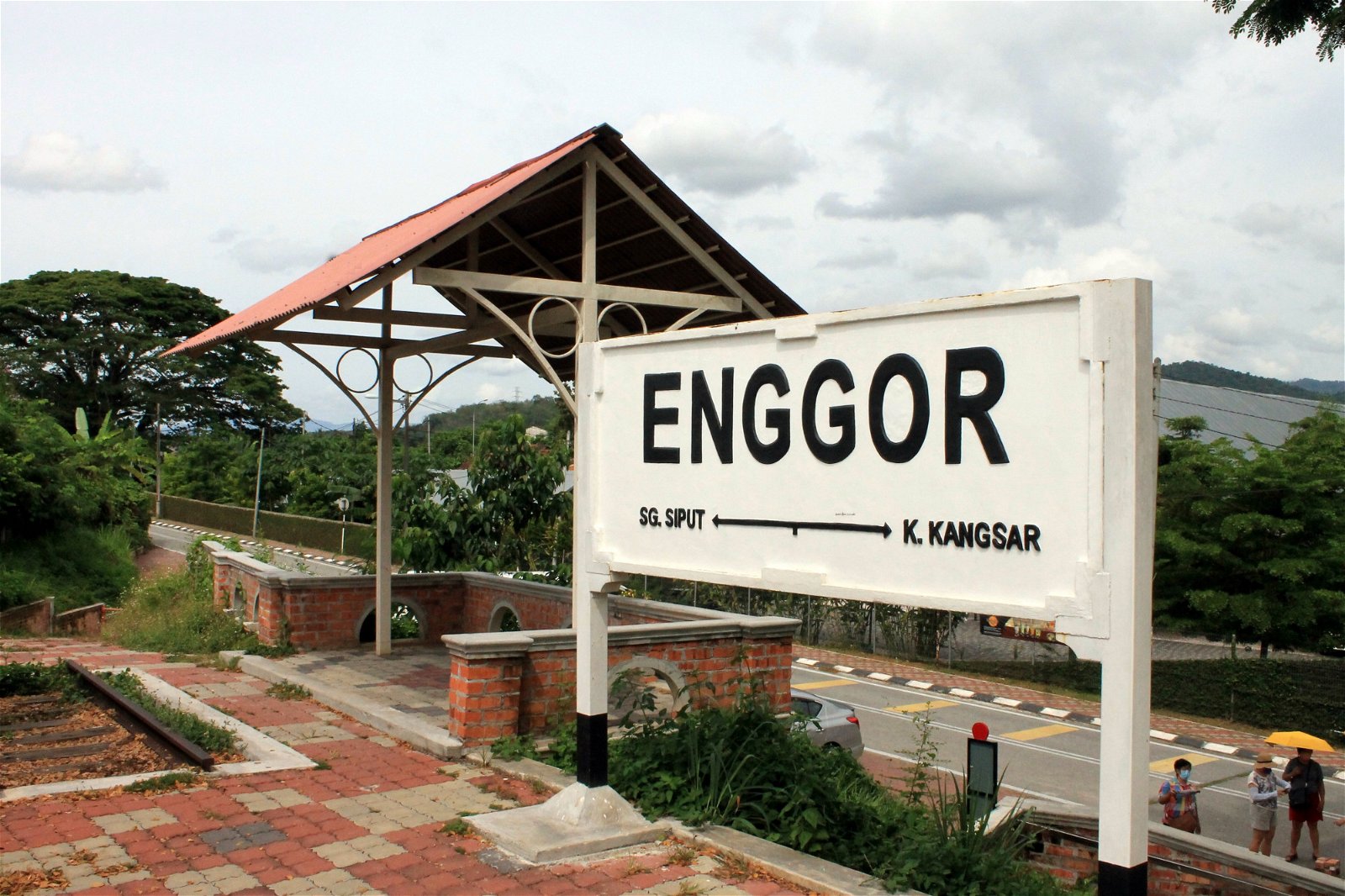 两个官方地名Enggor与Karai，而华民看似比较偏爱Enggor，即宁罗。