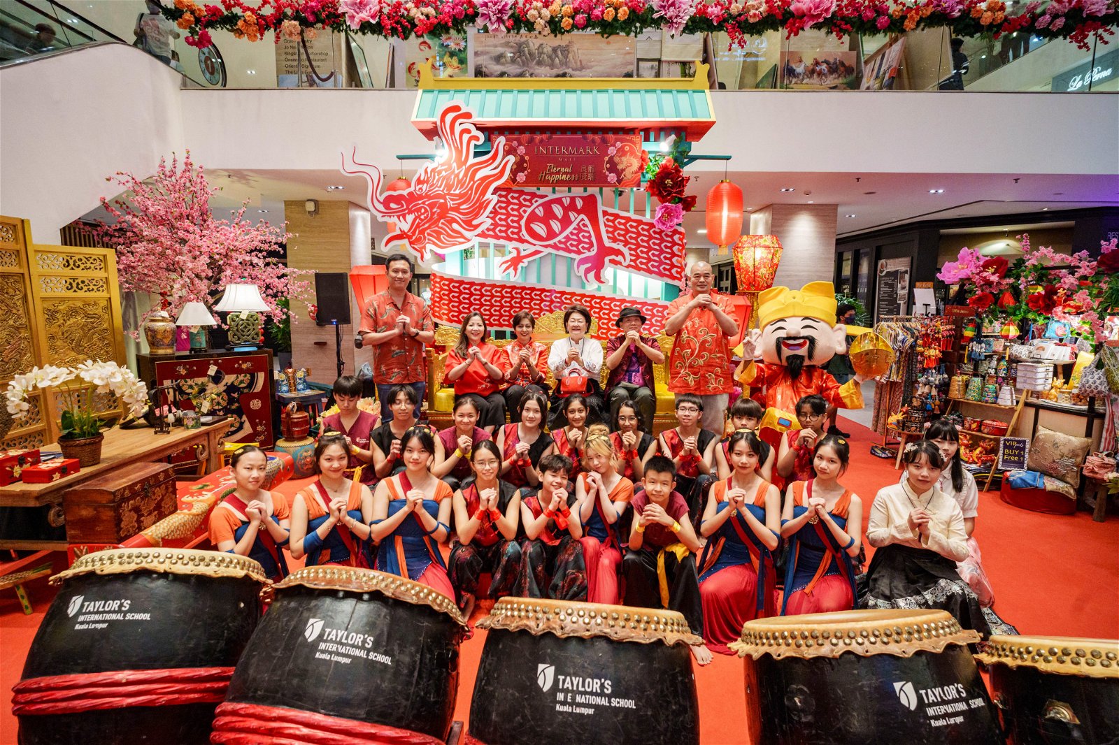Intermark Mall即日起至2月25日期间推出“永恒幸福”的华丽新年庆典