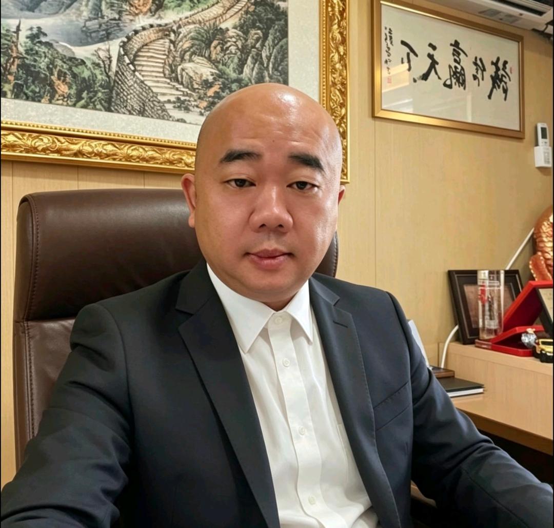 砂拉越车业联合总会主席彭康隆。