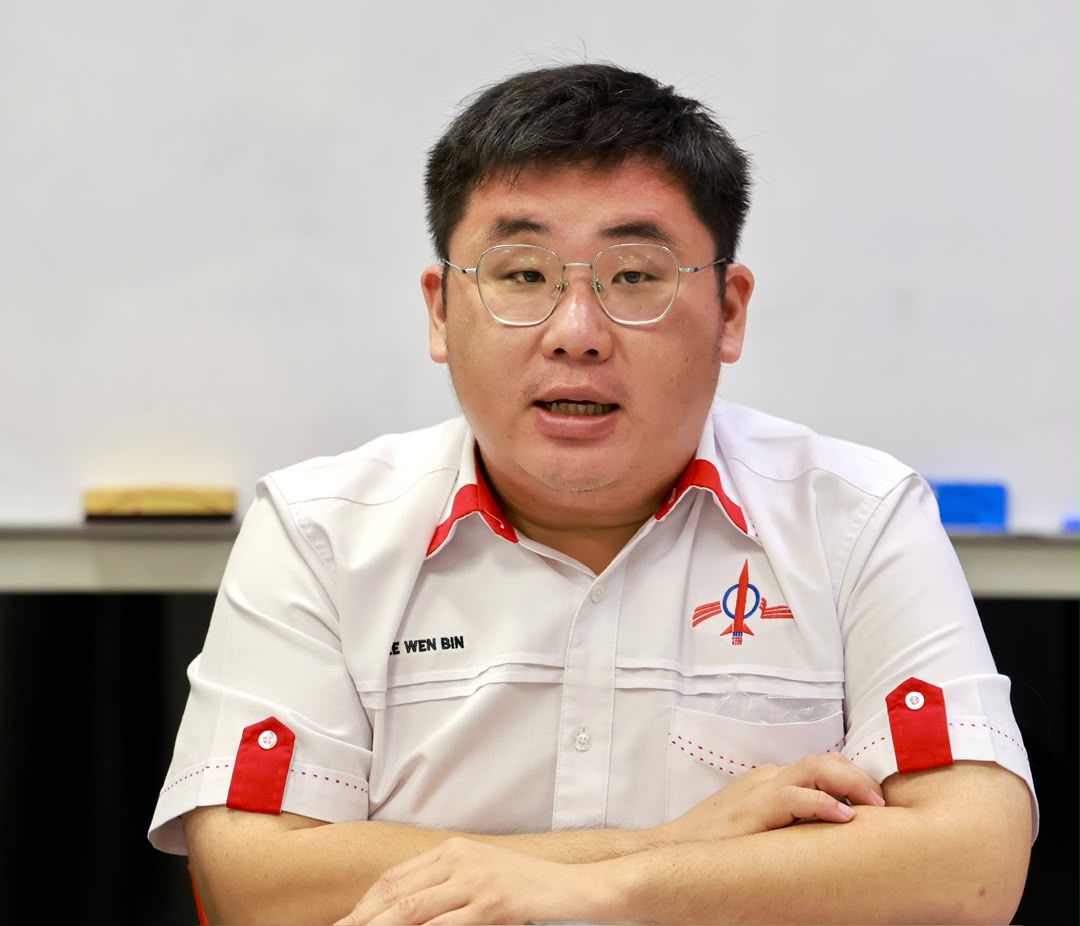 李文彬表示，他将充当协调人，协助潘先生与大耳窿协商债务问题，并盼对方宽限还款期限及酌情通融利息，让事主早日摆脱债务困境。