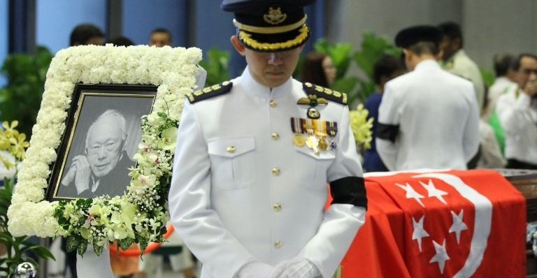 新加坡政府为国父李光耀举行国葬礼。（图取自新传媒）