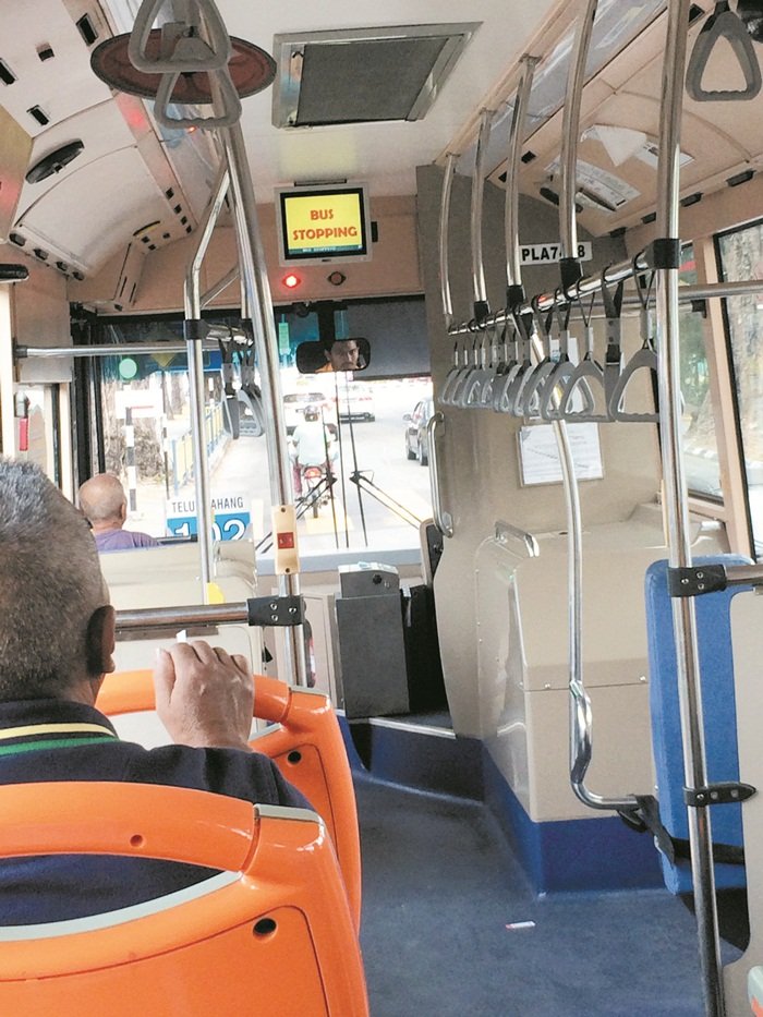 巴士内的液晶电视只是资讯用途，但却没有报站功能。