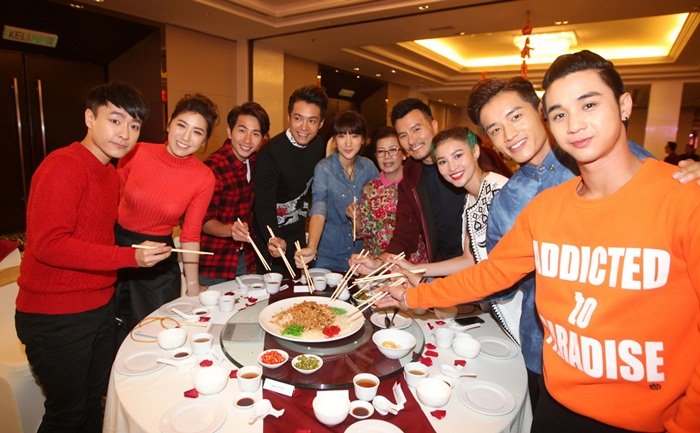 《记忆中的菜单》故事围绕在华人传统老菜肴， 一众演员皆会在剧中展现“好厨艺”！