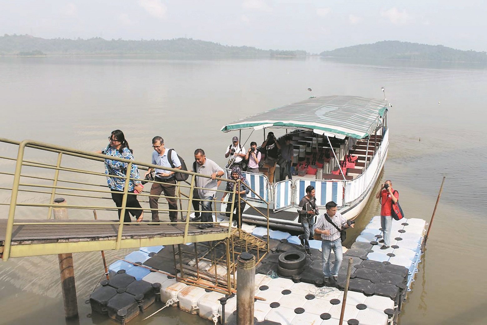 武吉美拉的水位已上升，游艇已能载客前往人猿岛。