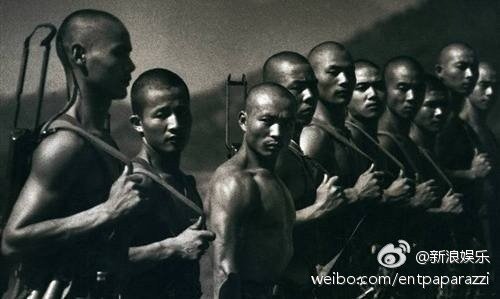 林志颖的P图照，涉侵权摄影师朱庆福的作品《中华男儿》。（图取自《新浪娱乐》）》）