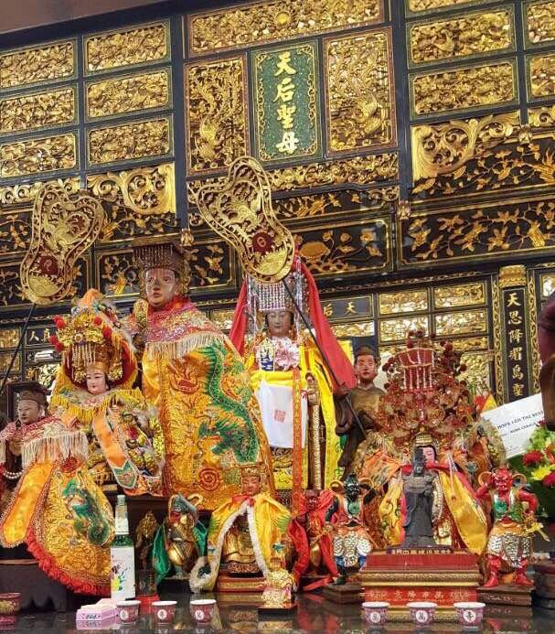 6尺高的中国湄洲妈祖祖庙灵身“坐镇”马六甲兴安天后宫。（摄影：朱智威）