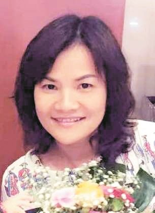迈威轿车前座乘客黄美珍（56岁）不敌死神而身亡，成为3车连环撞车祸的第4名死者。
