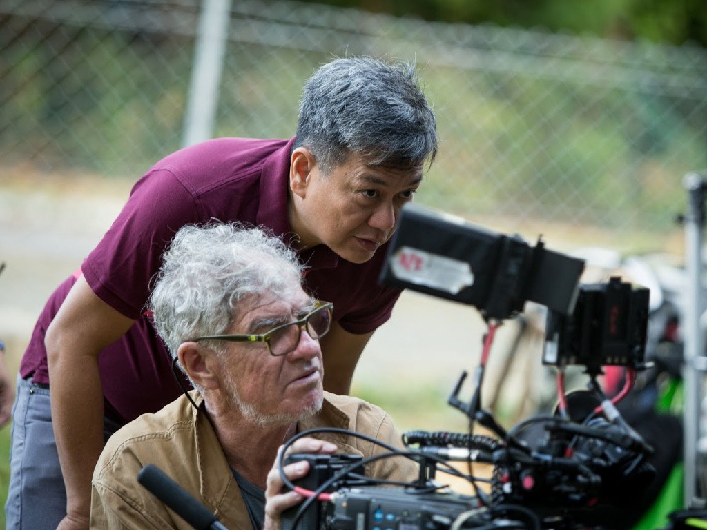 苏忠兴执导的槟城福建电影《海墘新路》，邀请了国际知名的摄影师杜可风（前）掌镜。