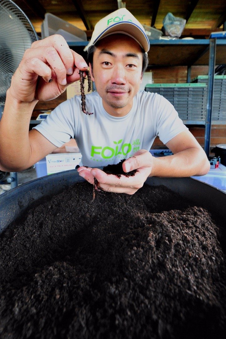 创办人之一林锡生指出，福乐社区农场饲养蚯蚓，因为蚯蚓的排泄物能成为有机肥料。