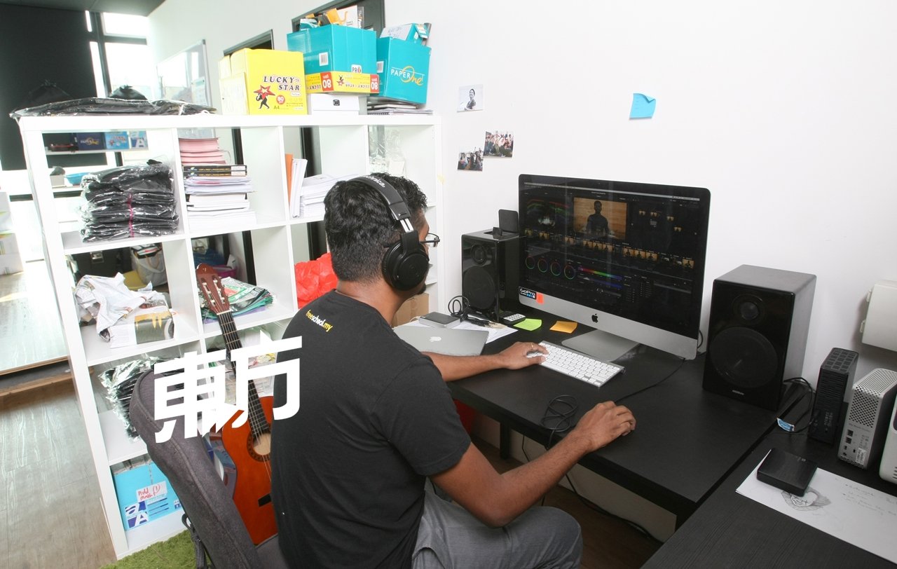 EduNation设有两间录影室供老师们作教学录影使用。