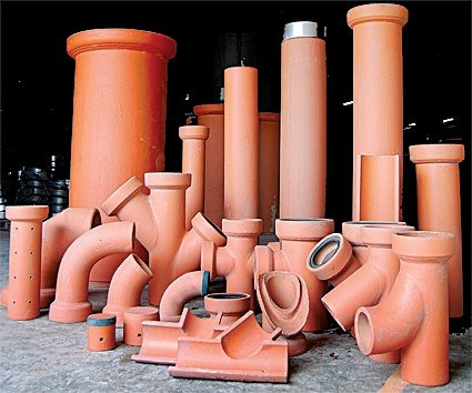 佳丽登集团旗下的陶涵公司是全东南亚唯一生产直径700毫米陶管的陶瓷厂。