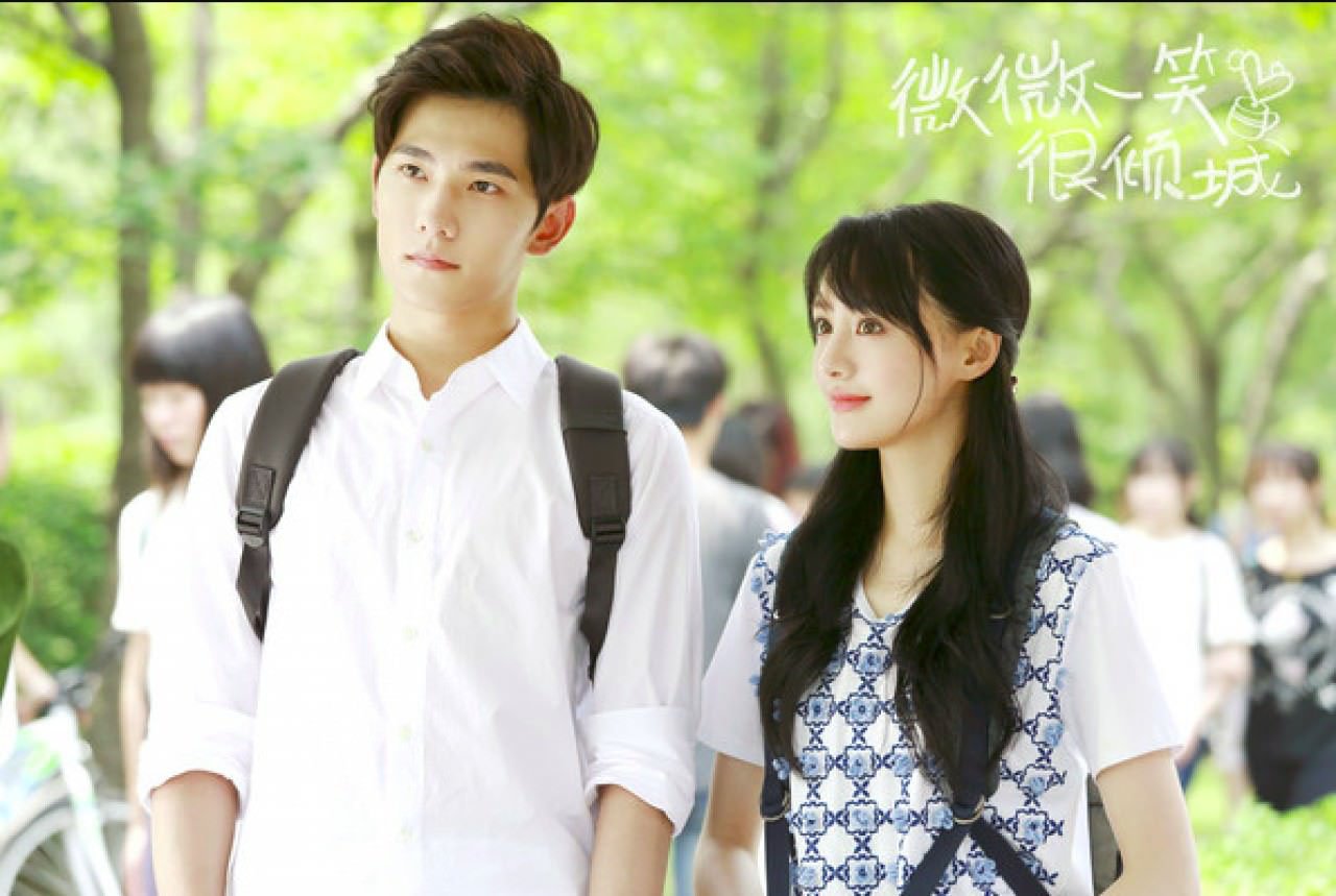杨洋和郑爽曾合作《微微一笑很倾城》， 粉丝均希望两人在电视版的《七月与安生》合作。