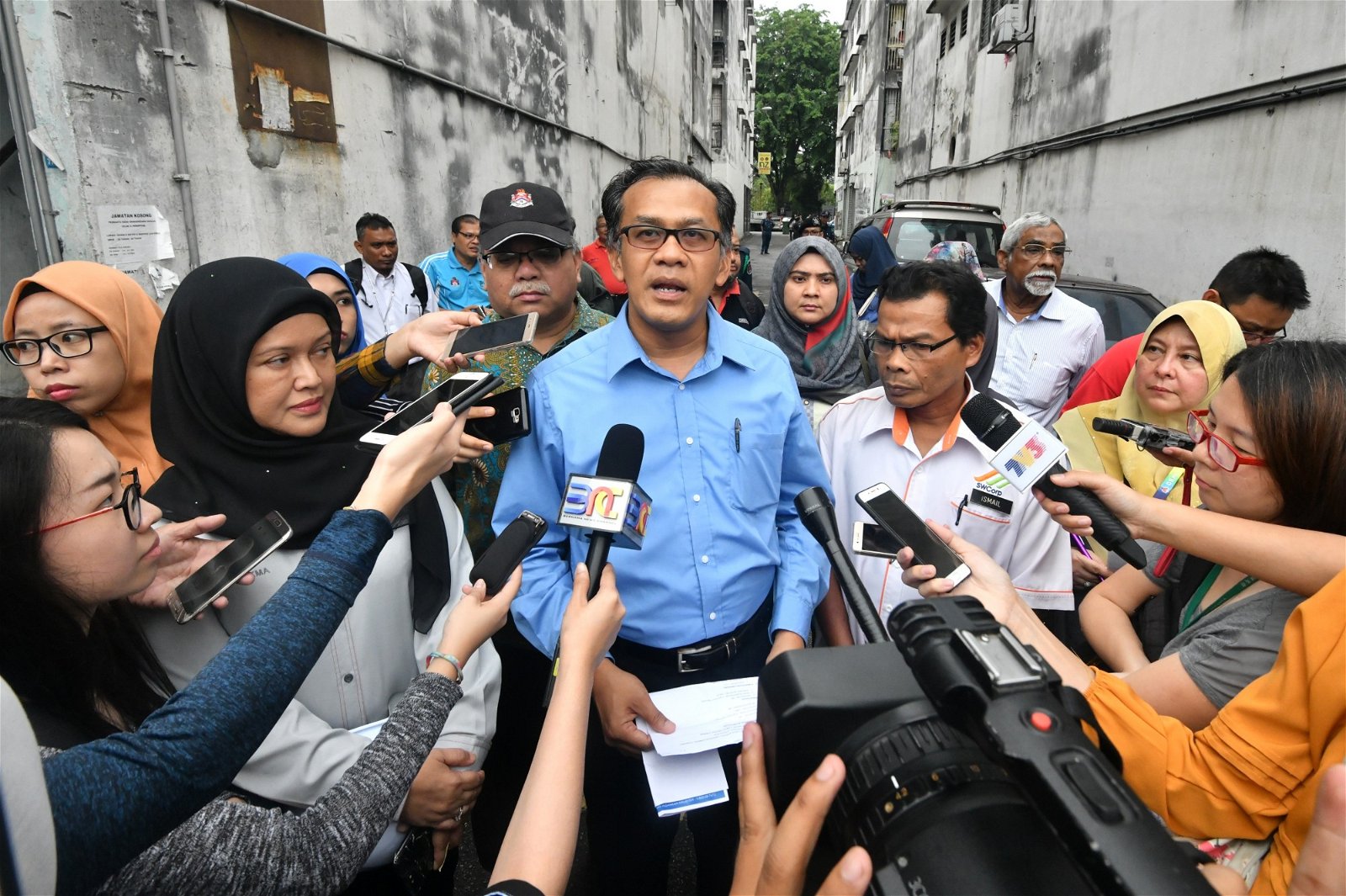 阿南弗拉首席执行员拿督哈兹再因表示，该公司与大马固体废料管理机构（SW Corp）和吉隆坡市政局合作，联手推动“巷子净化”运动。