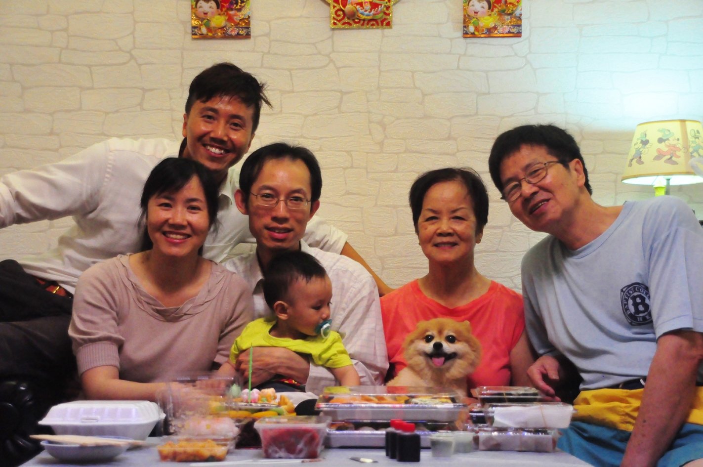 父母年事已高，家人成了叶维昌最大的牵挂。现在的他 几乎把所有的假期用在回香港和家人团聚。他坦言，家人是唯一可能让他从工作岗位退下的理由，但庆幸的是，他们一直都默默支持。