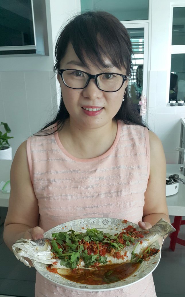 刘淑娟的剁椒鱼，吃出另一种品味。
