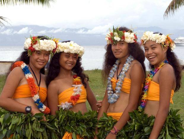 斐济当地女孩。