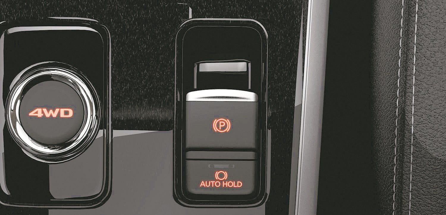 新车的电子手煞车也备有“Auto Hold辅助功能”，让驾驶者在车龙中或等待交通灯时无需踩著煞车器。