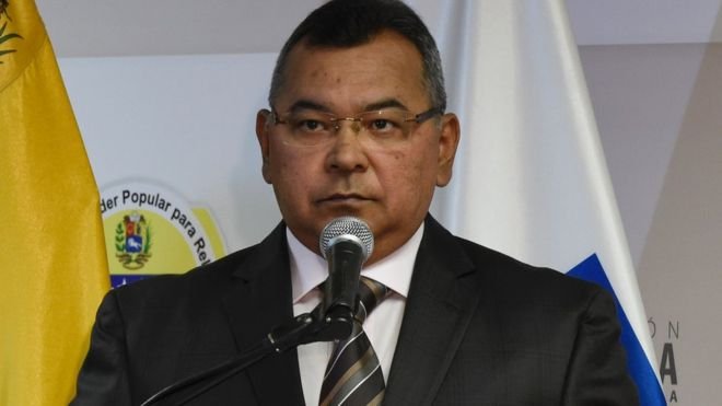 委内瑞拉内政部长雷韦罗尔