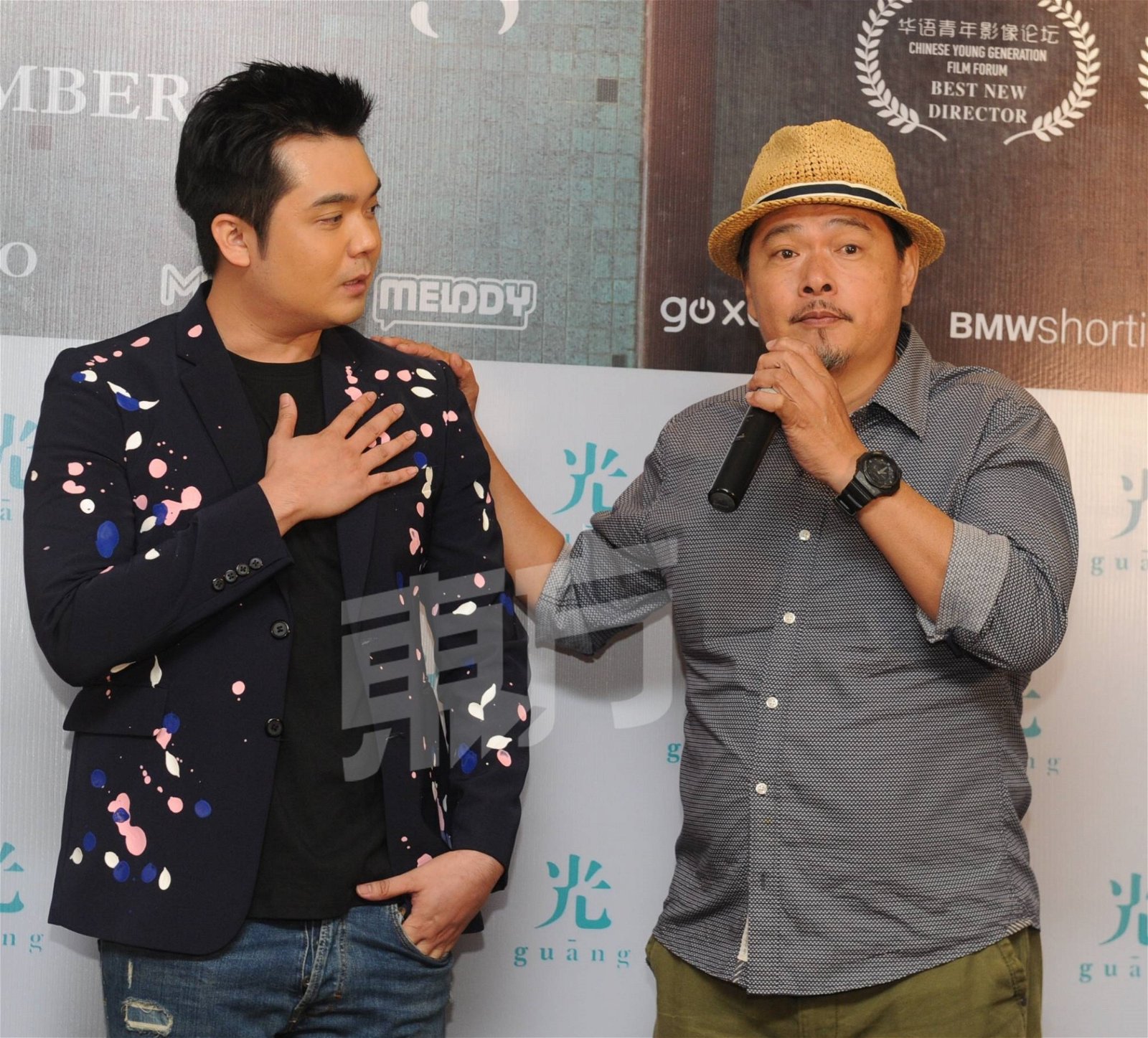 温绍平（右）赞庄仲维，此次他在电影里表现出色很入戏。