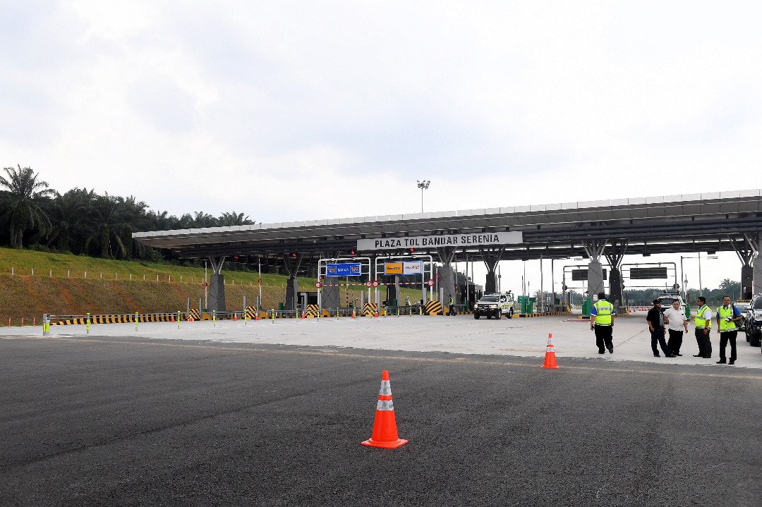耗资1亿800万令吉建设的Serenia城交通枢纽将于周二凌晨12时正式通车。