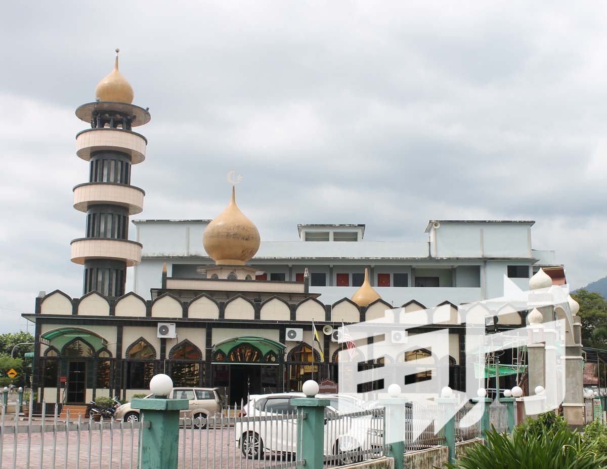 印裔清真寺：位于古打路末端的印裔清真寺，建于1910年，迄今也有百年历史。