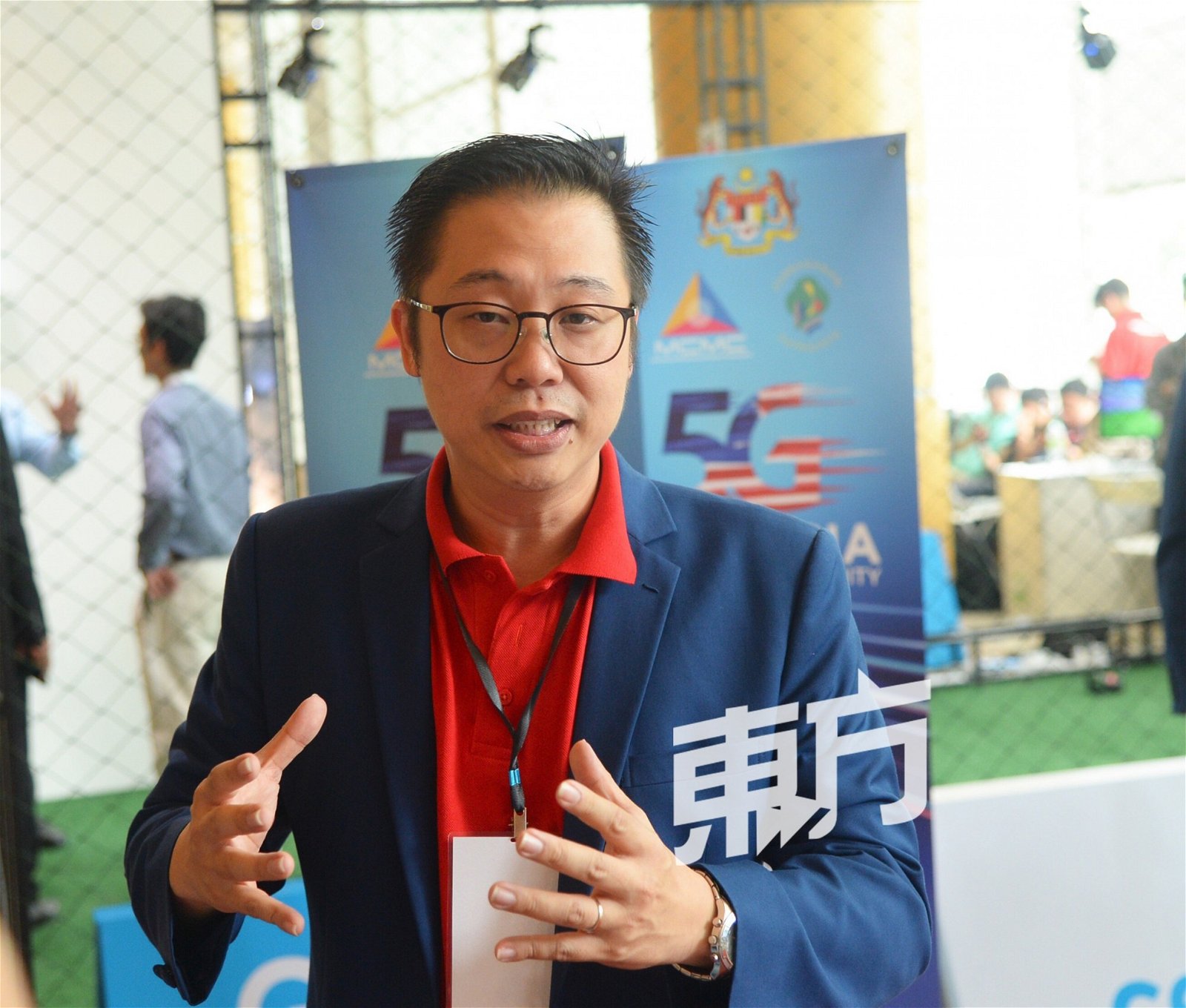 华为区域总监（NICT和业务发展）陈冠泰表示，华为已经准备好迎接5G时代，目前只是等待电讯方提供相关服务。
