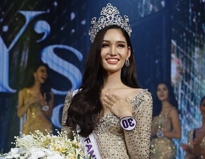 努恩丽（Ruetaipreeya Nuenglee）将代表泰国，参加明年的国际变性皇后大赛（Miss International Queen 2020）！（图取自面子书“Miss Tiffany’s Universe”）