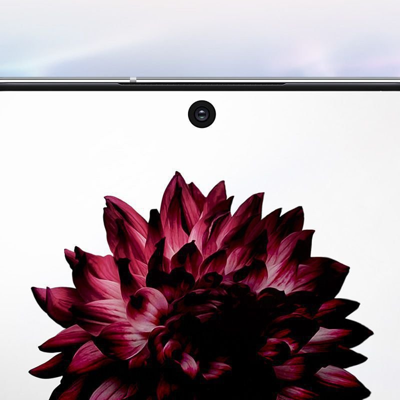 Samsung Galaxy Note 10系列前置镜头采用Infinity-O设计。