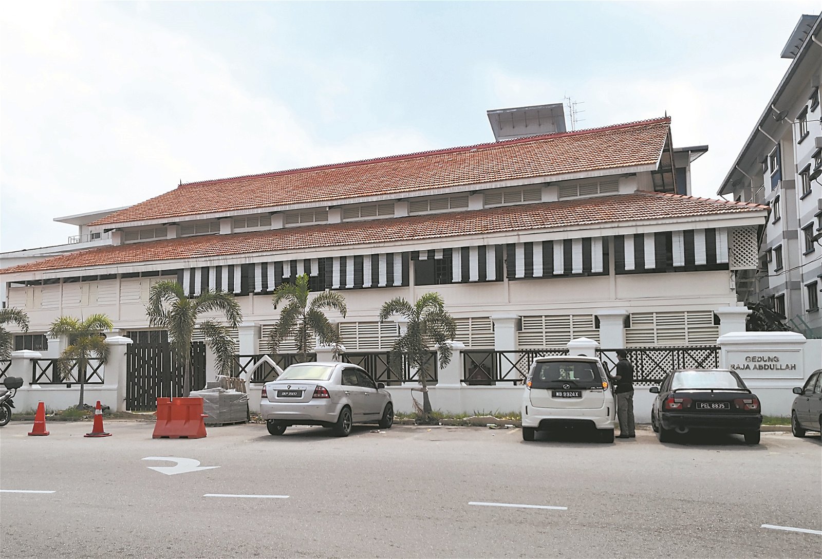 拉惹阿都拉锡米仓库如今已翻新，目前正在申请世界文化遗产，尚未恢复对外开放。