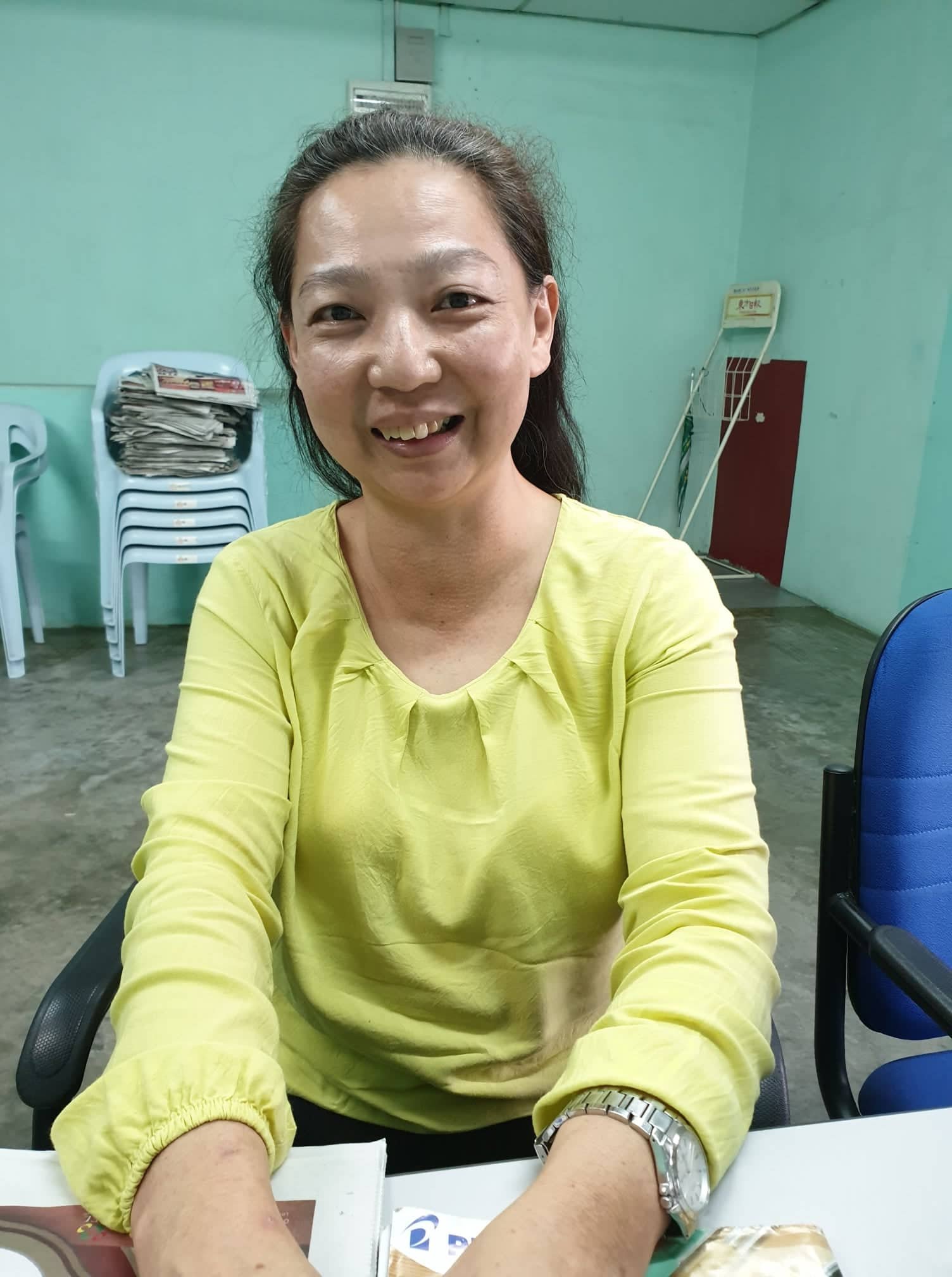 范秀娟投身杏坛已29年，教 书育人传承中华文化，始终不言倦。