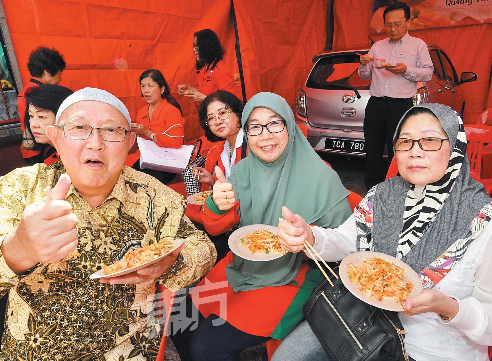 今年的新年文化嘉年华首次迎来马来西亚华人穆斯林协会的加入，更添多元文化的色彩。（摄影：张真甄）