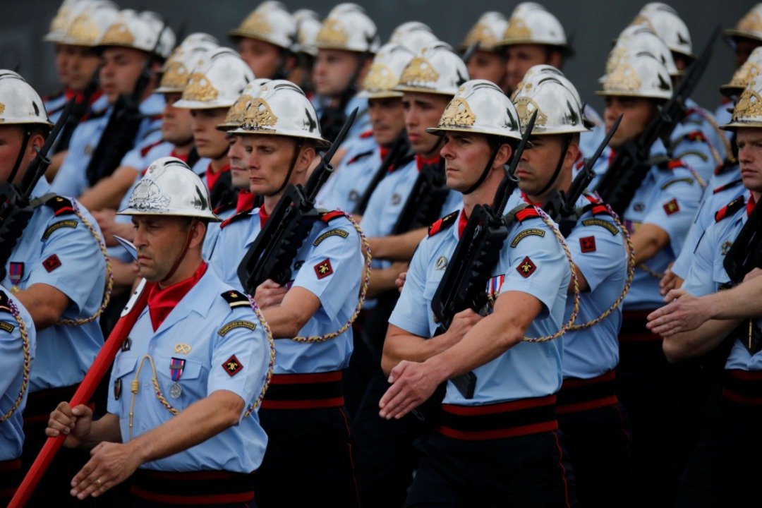 巴黎消防队员参与阅兵。