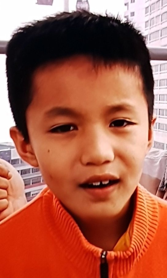 死者锺俊宇（11岁)。