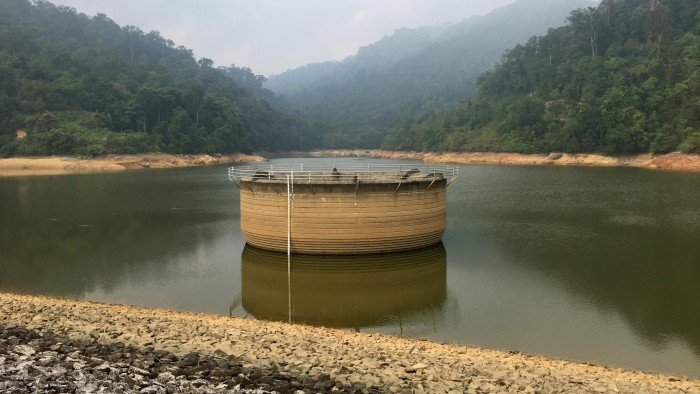 亚依淡水坝周一的有效容量只剩51.3%。
