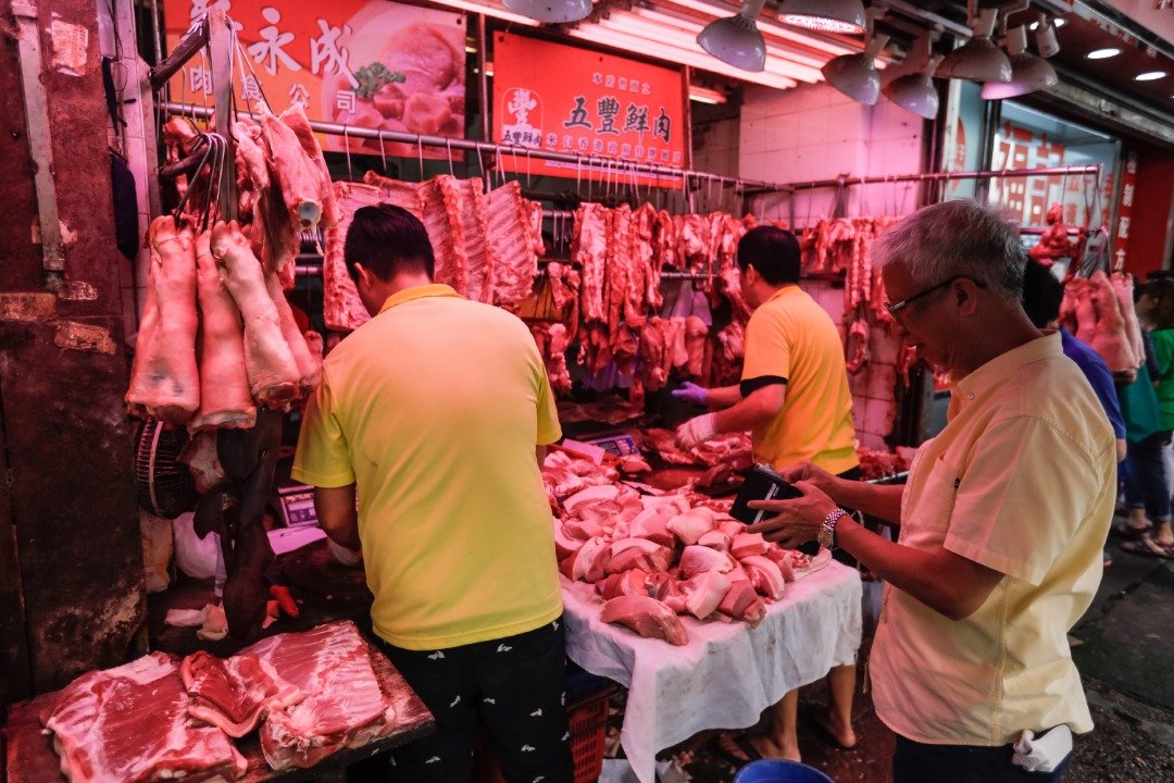 香港不少猪肉档已无货，仅个别档口有零星存货供给熟客。