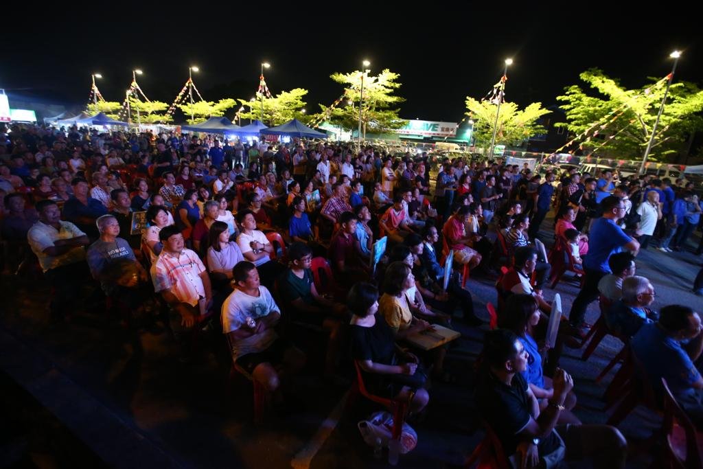 近300人出席马华政治讲座，气氛热烈