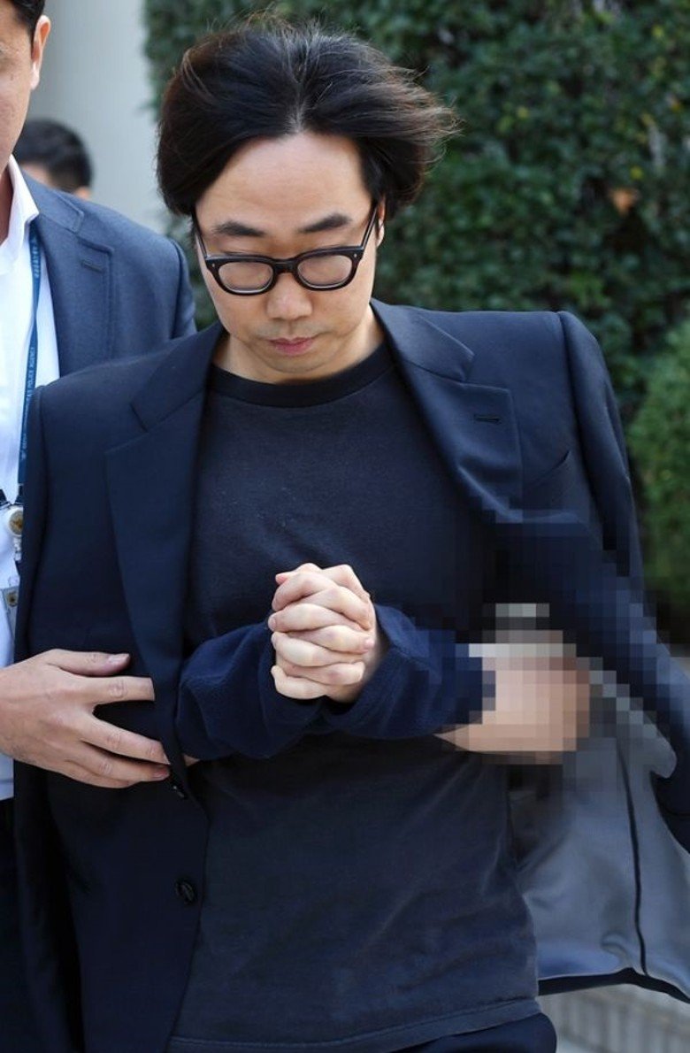 安俊英因涉嫌造假而被拘留。