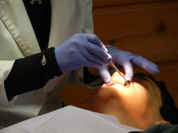 38岁男决定上吊结束牙痛。（示意图／取自免费图库Pixabay）