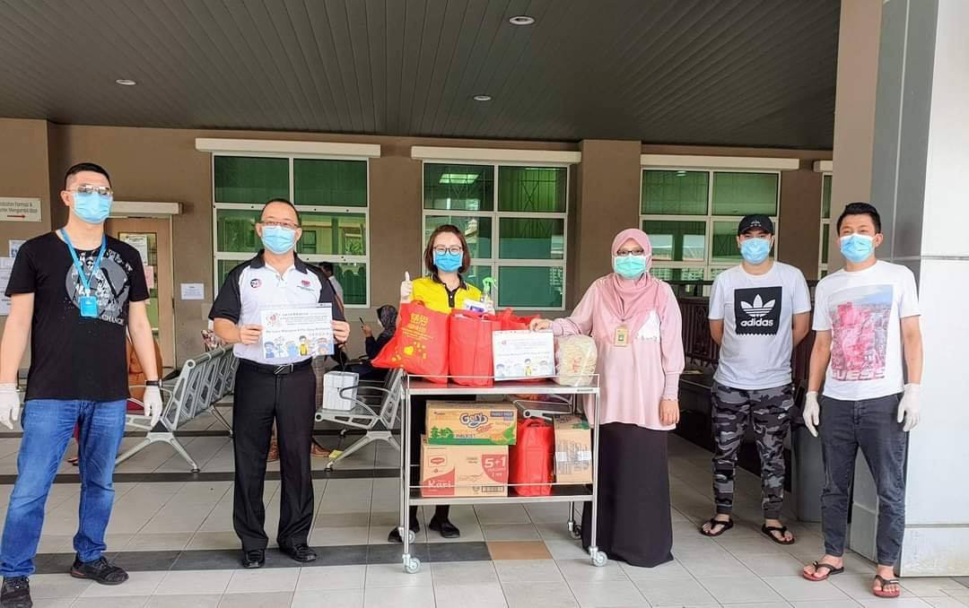 慈爱福利社团在疫情期间，为峇县超过20个单位提供逾万份抗疫物资。