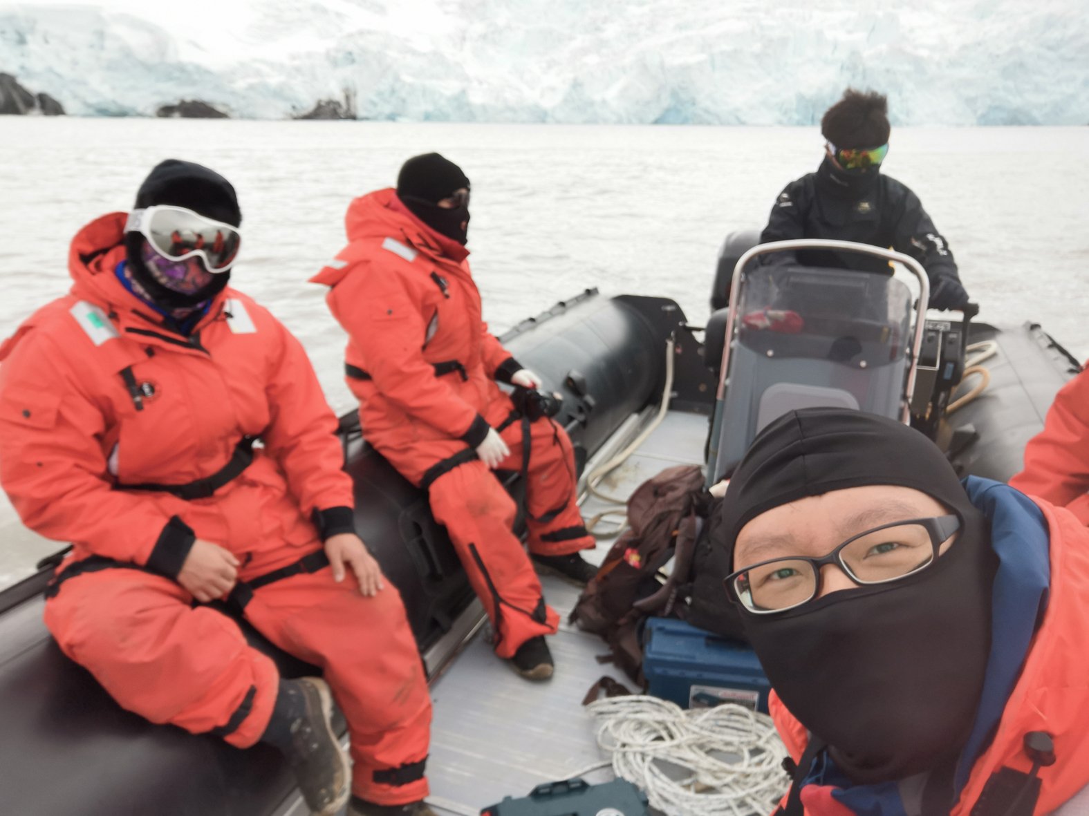丘忠君表示，在这趟南极考察让他得以和几位来自不同国家的研究伙伴建立友谊。即使如今大家都已经各自回国，但依然保持紧密联系。
