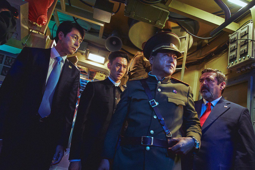 《钢铁雨：深潜行动》被视为今年韩国电影界的重磅钜作。