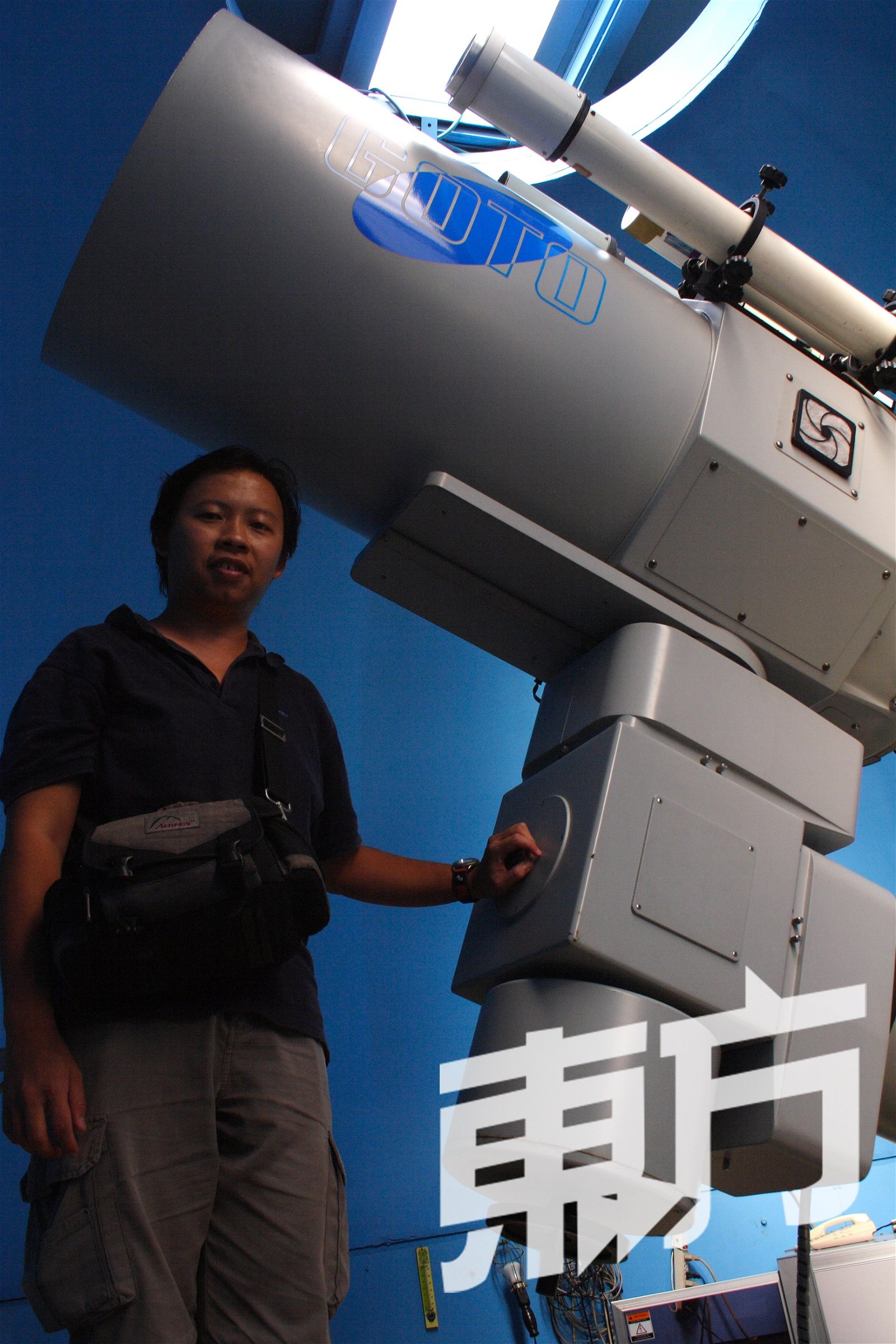 陈伟伦的寻星之旅不曾中断，他指自己的脑海里除了天文，还是天文。图摄于台北市立天文馆。