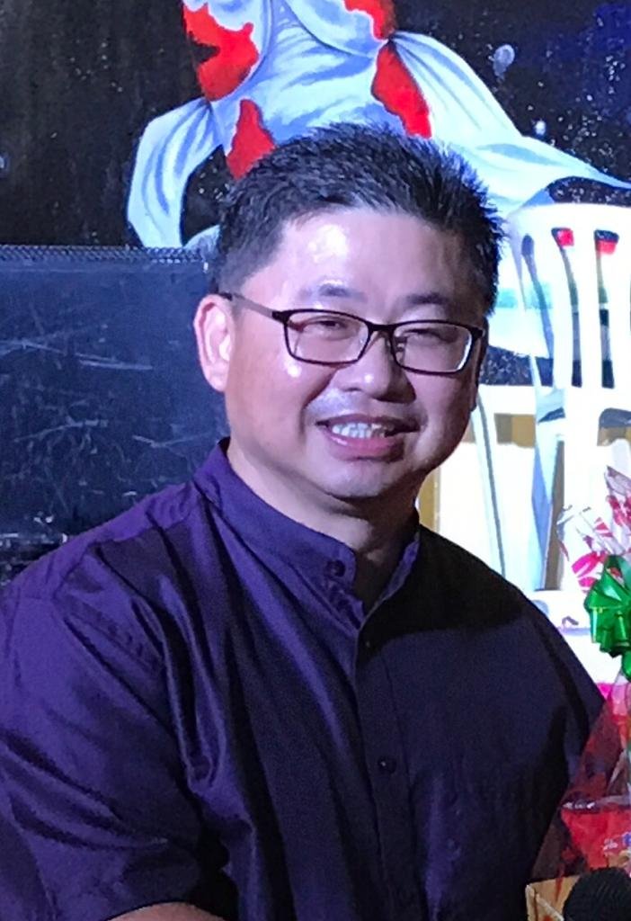 新华华小原任第一副校长陈金国荣升为敦化华小校长。