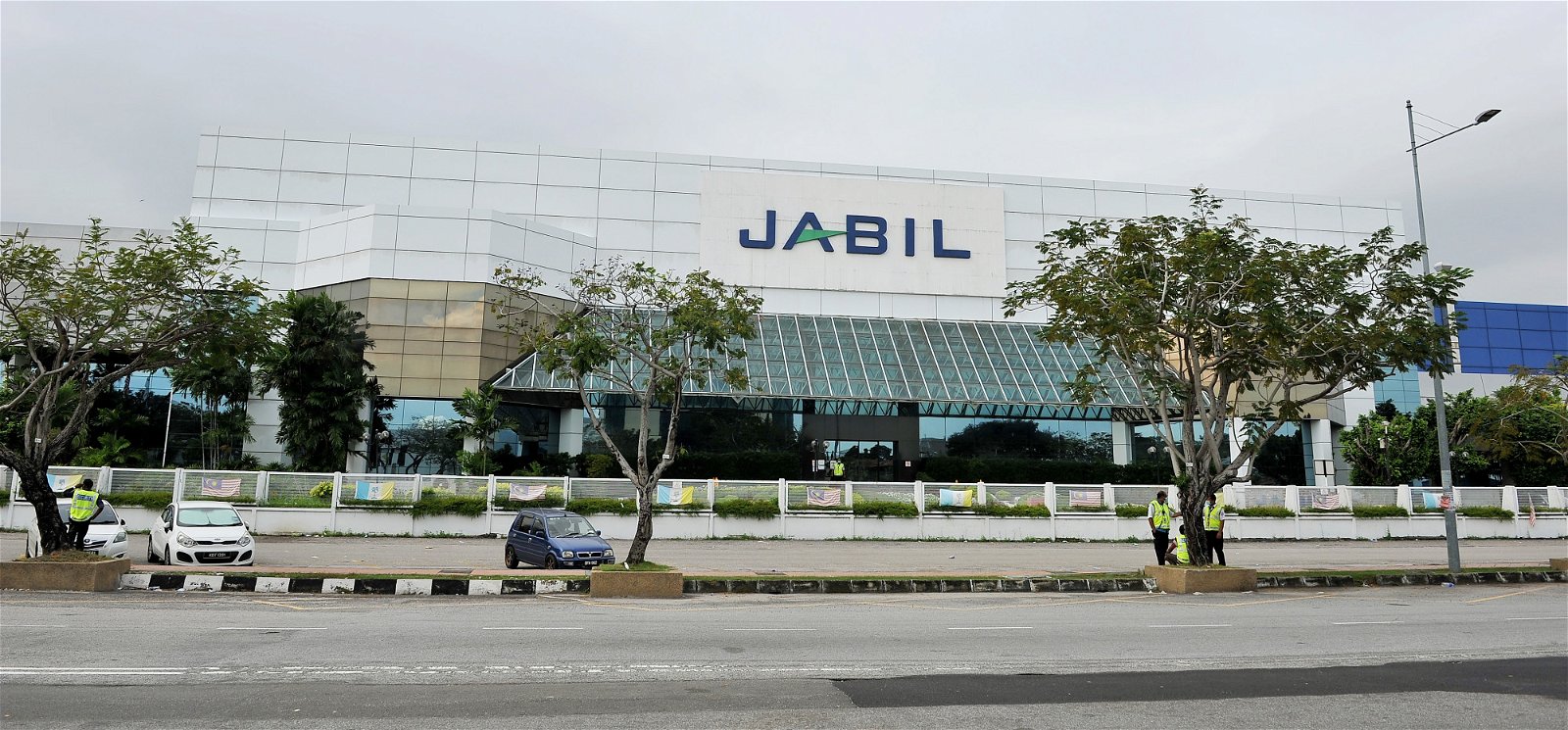 截至11月25日，槟城捷普科技（Jabil）工厂已有21人确诊。